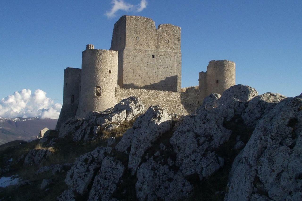 La Casa Di Ago Apartman LʼAquila Kültér fotó